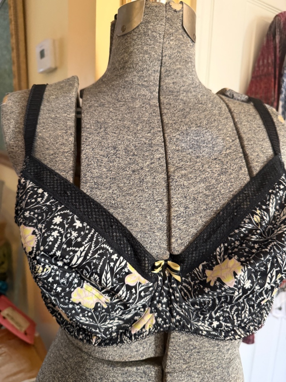 Freya Black Bra with Pale Yellow Floral 32 I